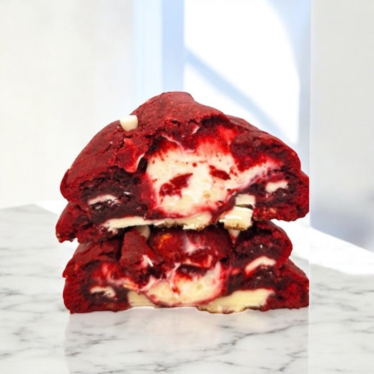 Red Velvet filled with Cheesecake (150g)
